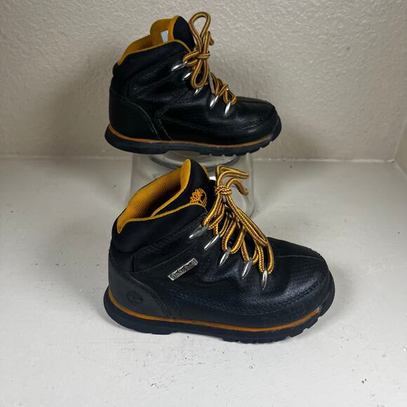 Timberland Toddler Boots - size for unknown see photos for measurements - Picture 2 of 10